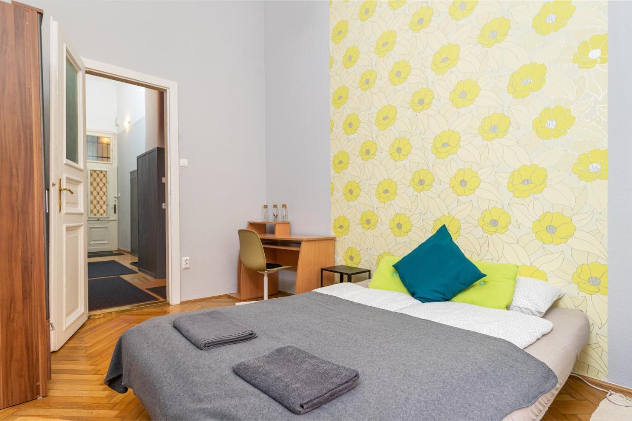 City Center Apartment بودابست المظهر الخارجي الصورة